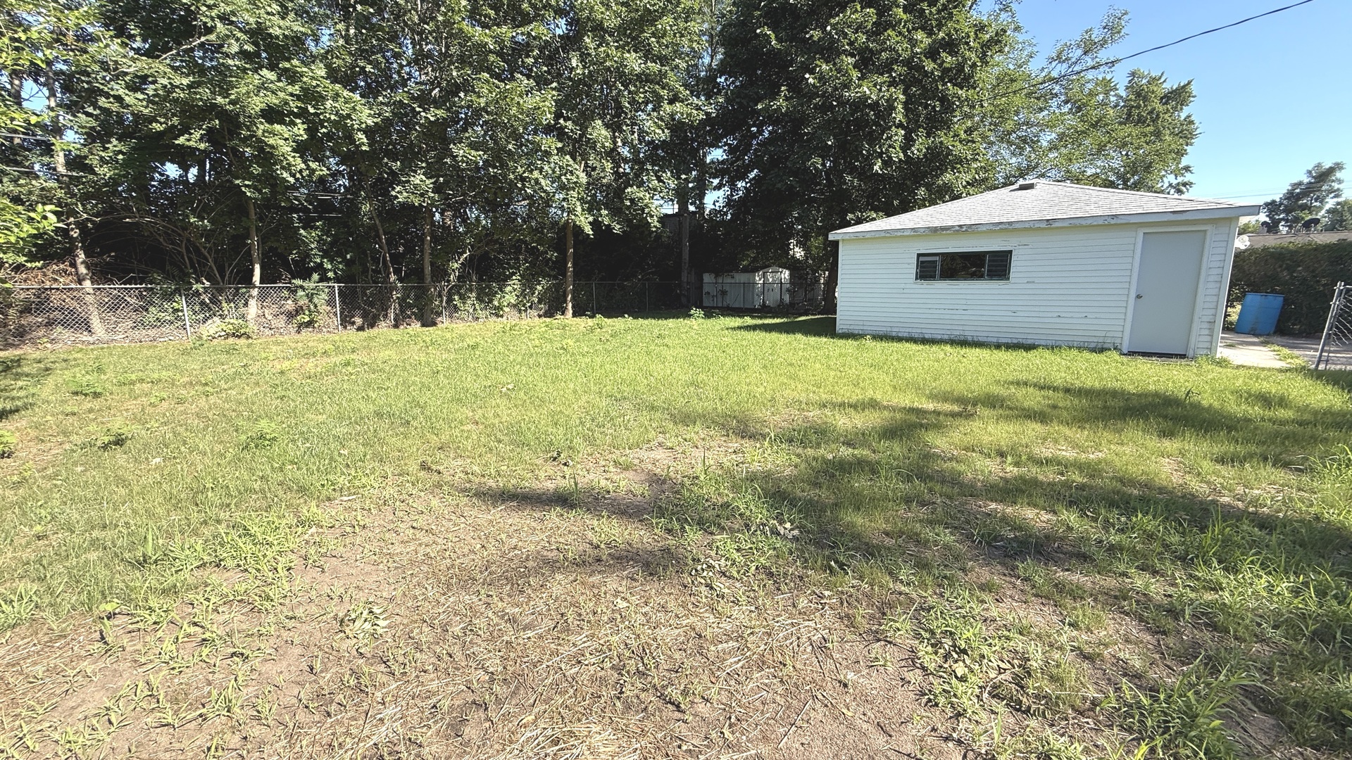 28th image of 15 Alameda Dr, Carpentersville, IL 60110 | MLS# 12719053