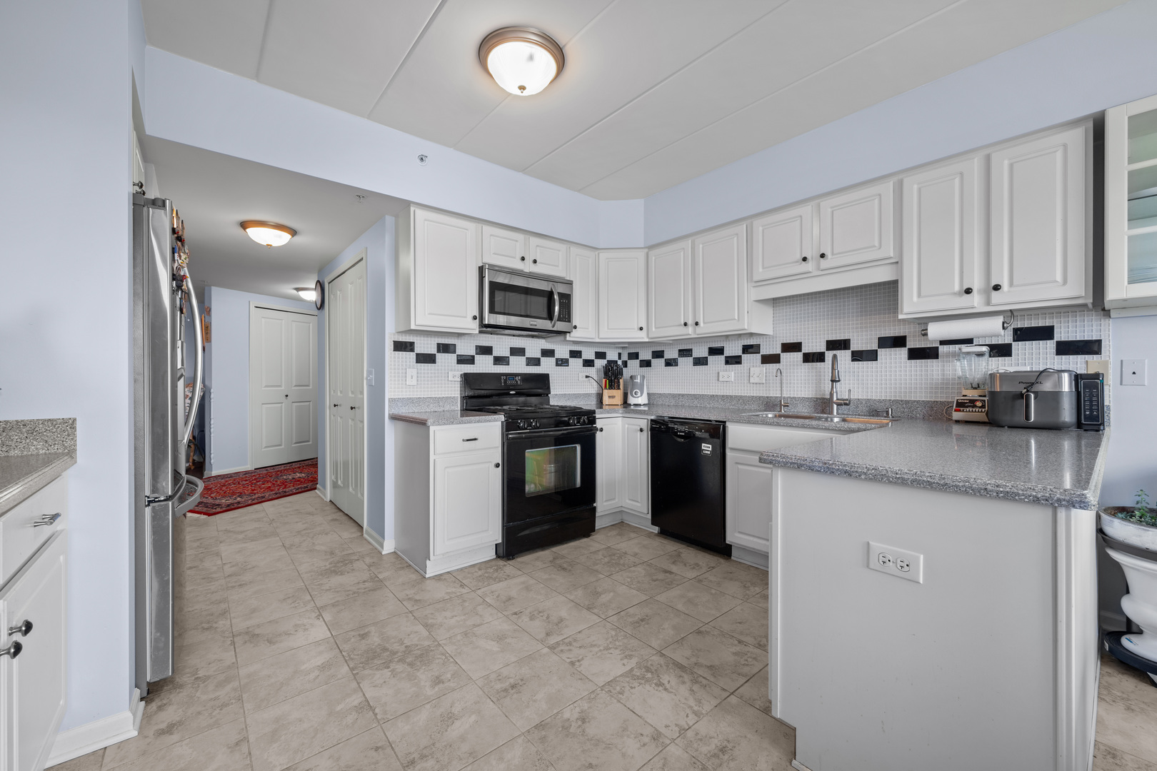 4th image of 8515 Woodward Ave #303, Woodridge, IL 60517 | MLS# 12719066