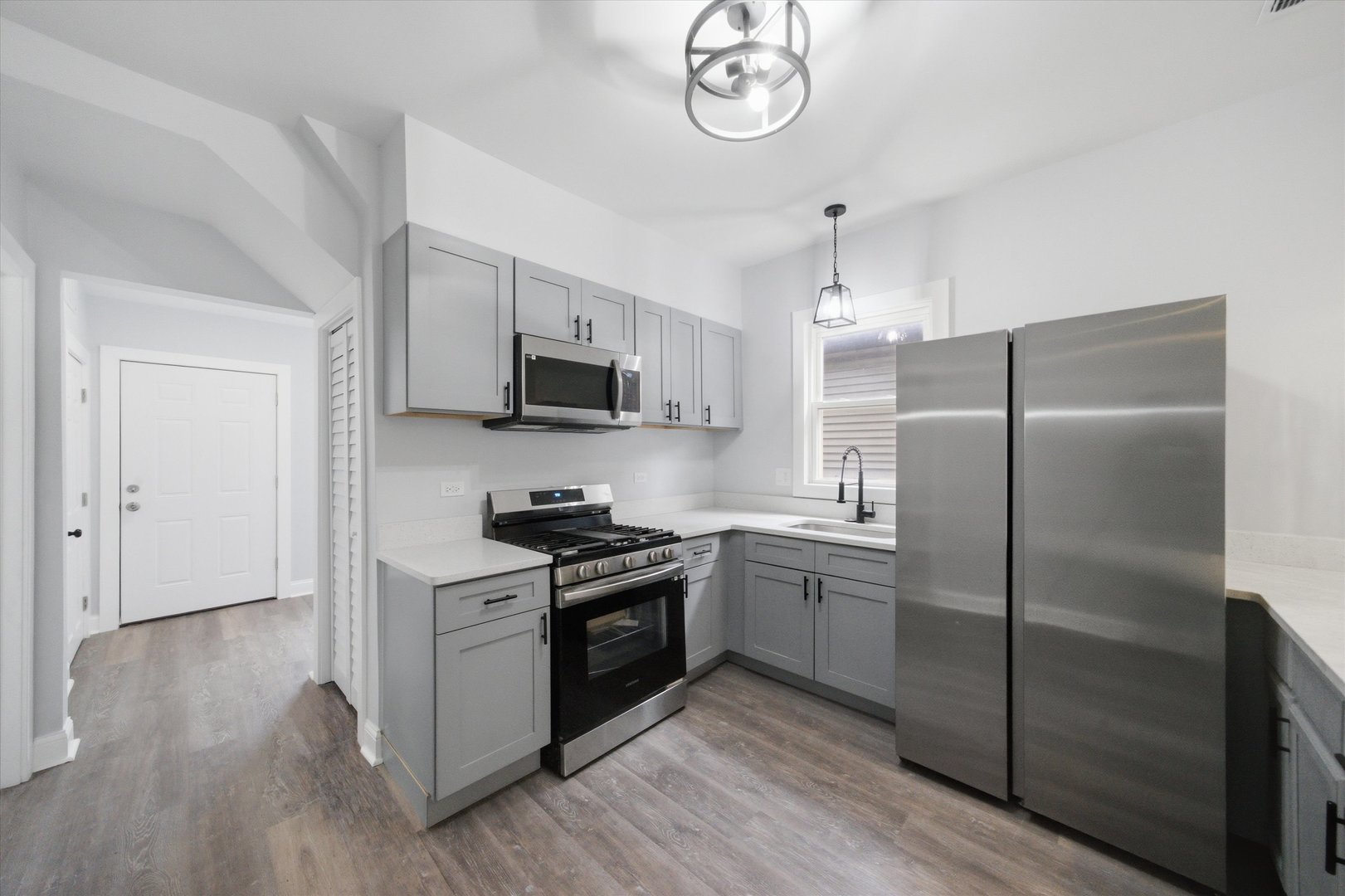 5th image of 4239 N Albany Ave, Chicago, IL 60618 | MLS# 12719135