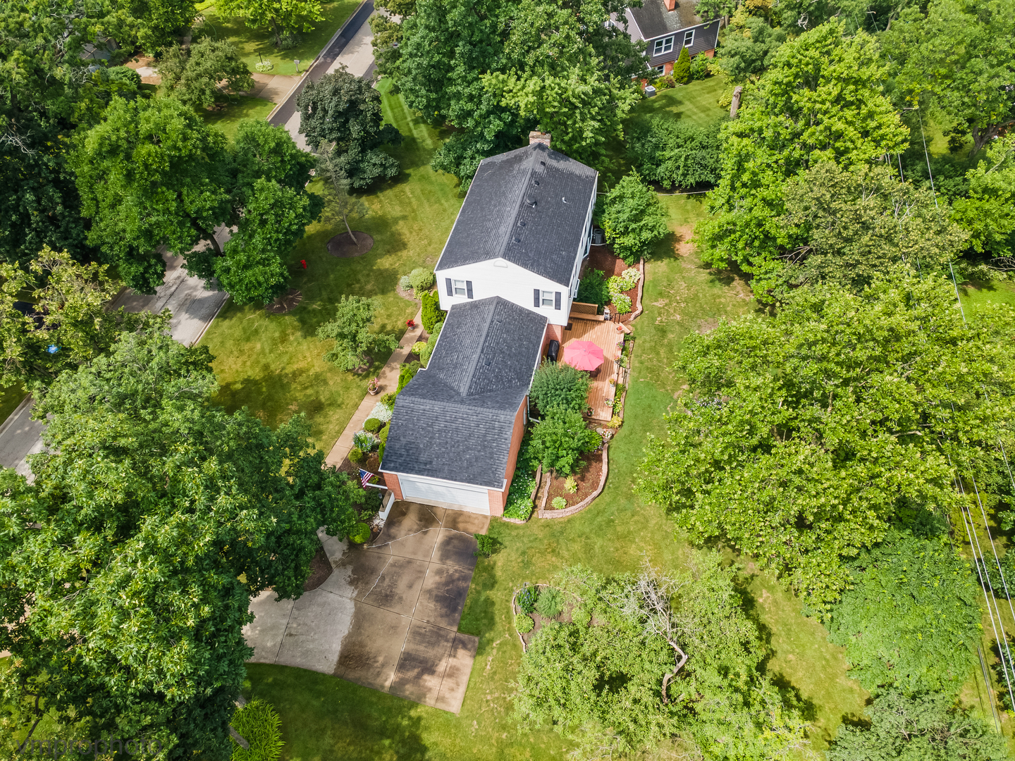 2nd image of 6 Londonderry Ln, Lincolnshire, IL 60069 | MLS# 12719149
