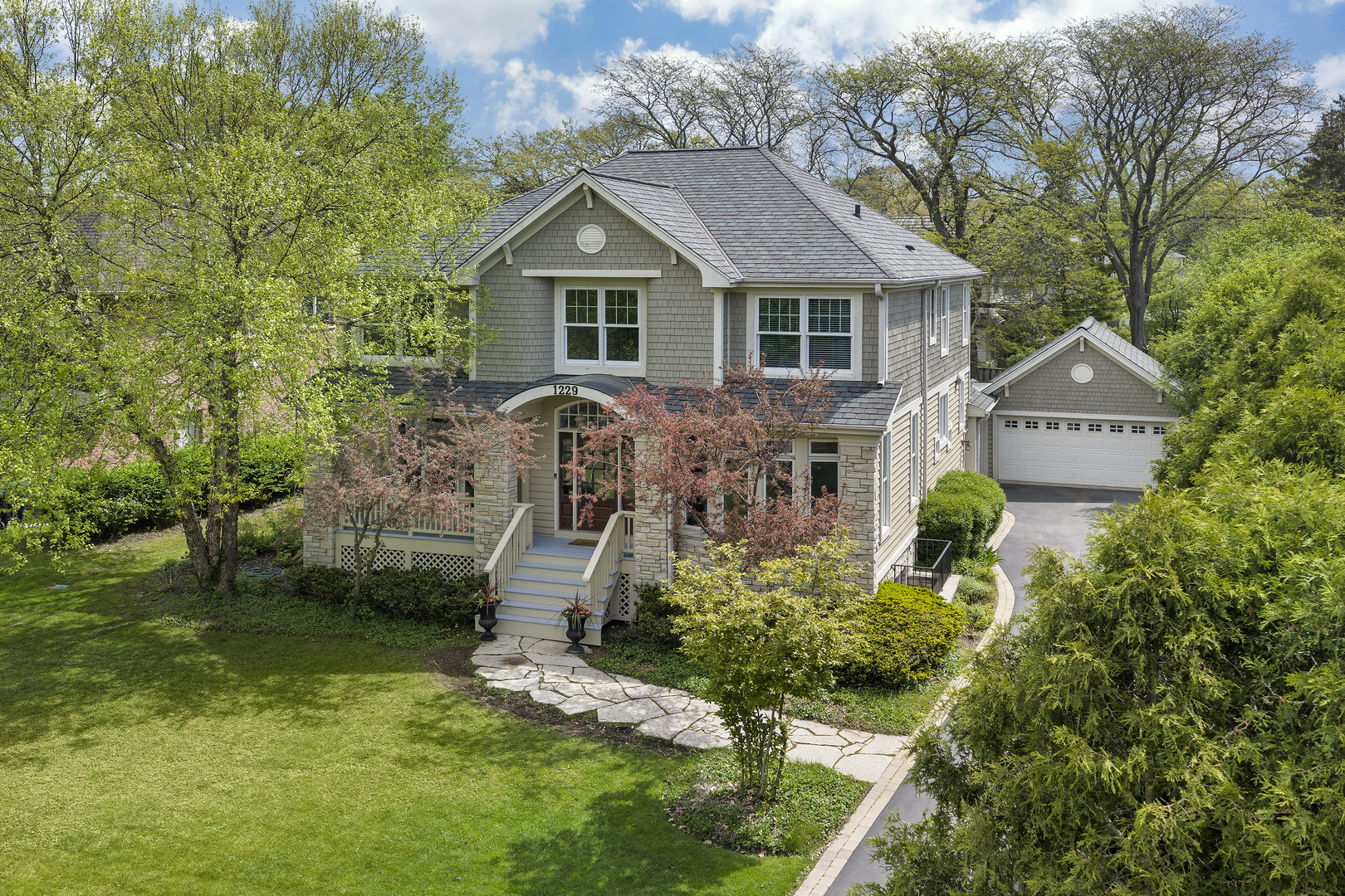 2nd image of 1229 Fairfield Rd, Glencoe, IL 60022 | MLS# 12719261