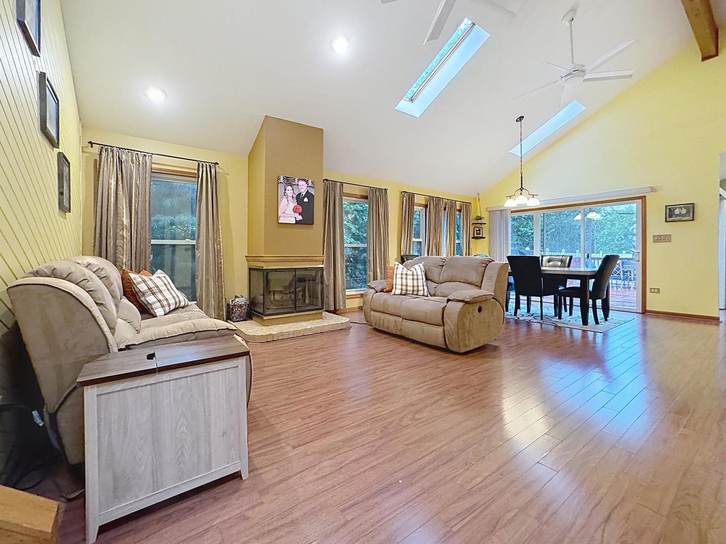 4th image of 1120 Cherry St, Lake In The Hills, IL 60156 | MLS# 12719284