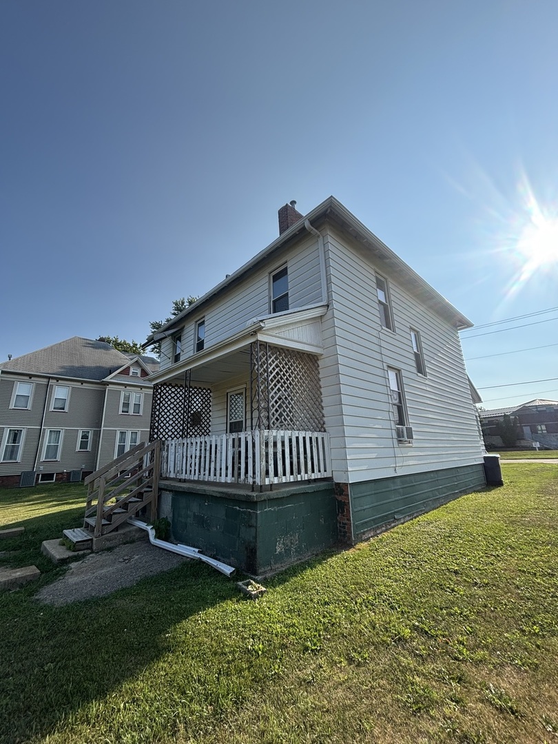 2nd image of 216 N Vine St, Kewanee, IL 61443 | MLS# 12719309