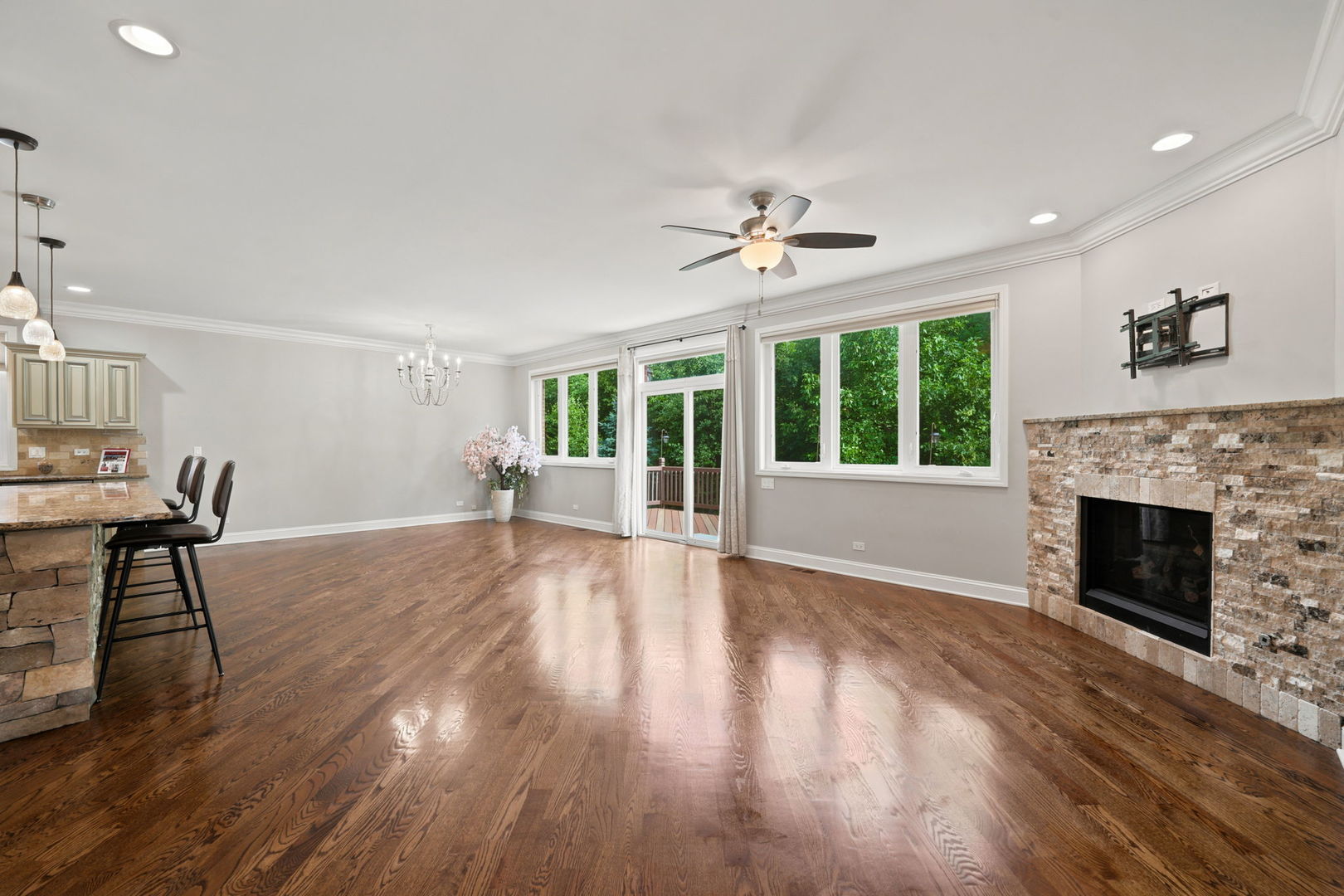 5th image of 388 Preserve Ln, Wood Dale, IL 60191 | MLS# 12719367