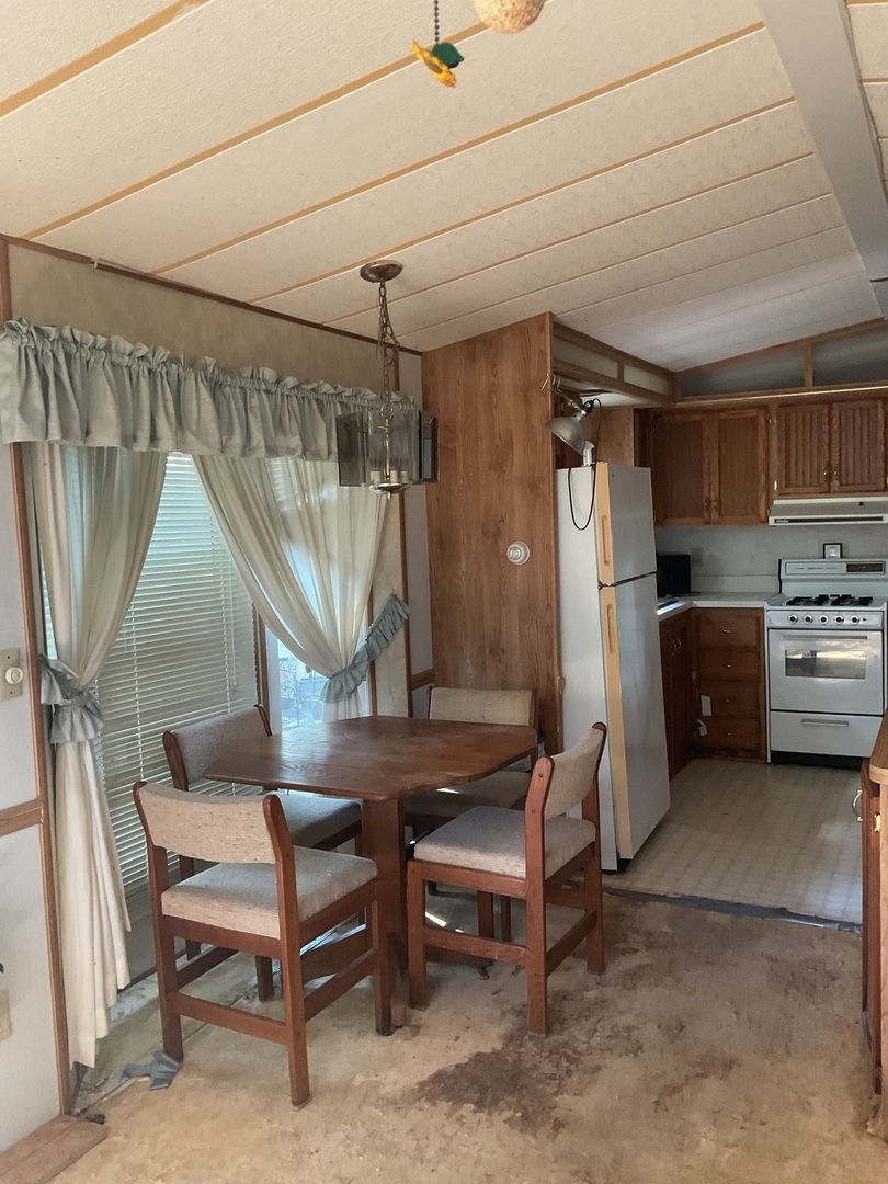 4th image of 184 Windward, Lakemoor, IL 60051 | MLS# 12719402