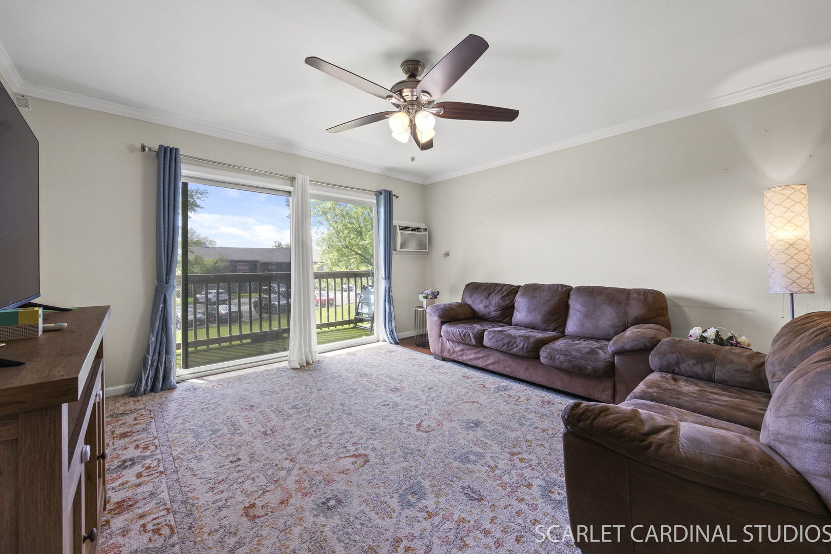 5th image of 7413 Brookdale Dr, Darien, IL 60561