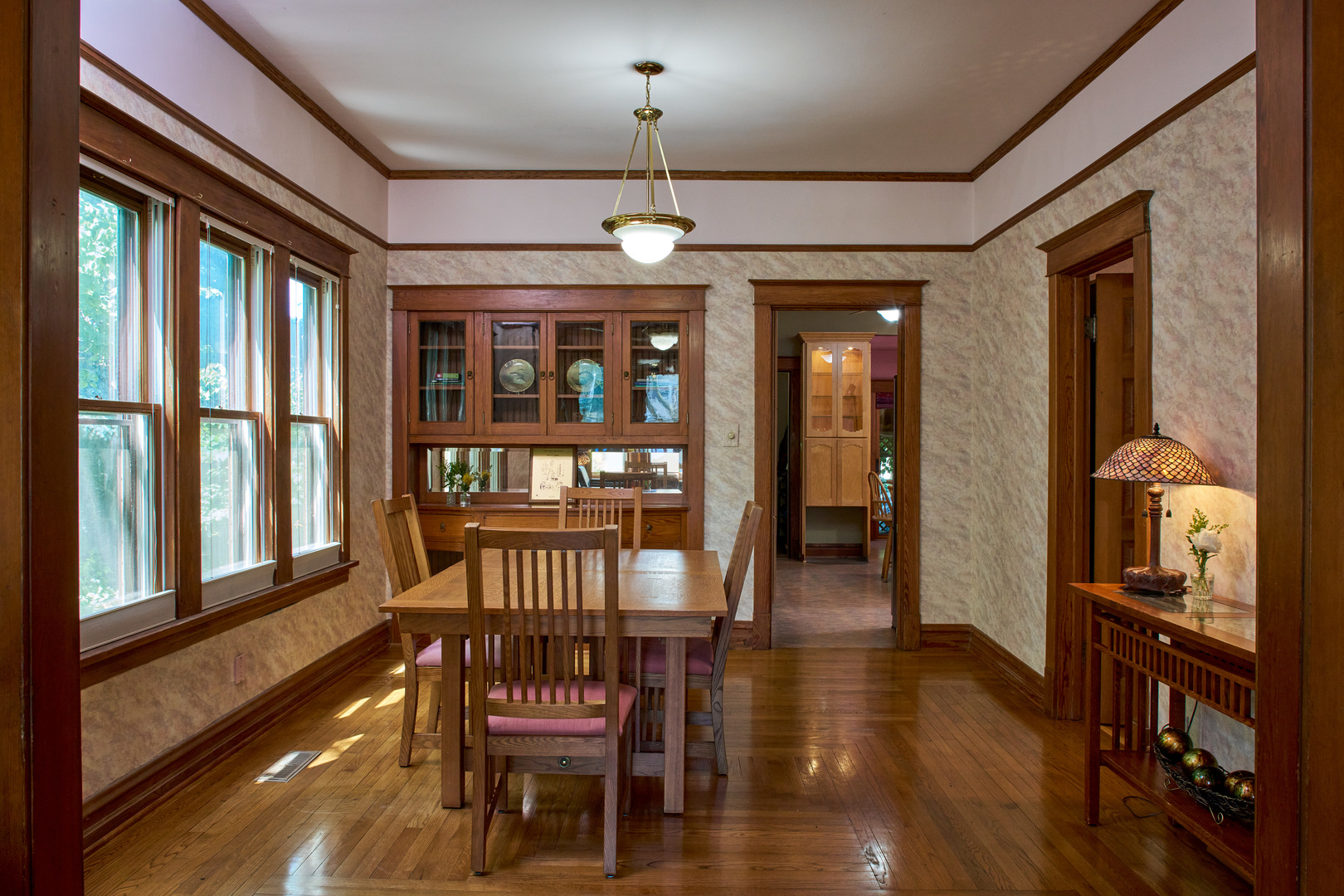 5th image of 831 Circle Ave, Forest Park, IL 60130 | MLS# 12719574