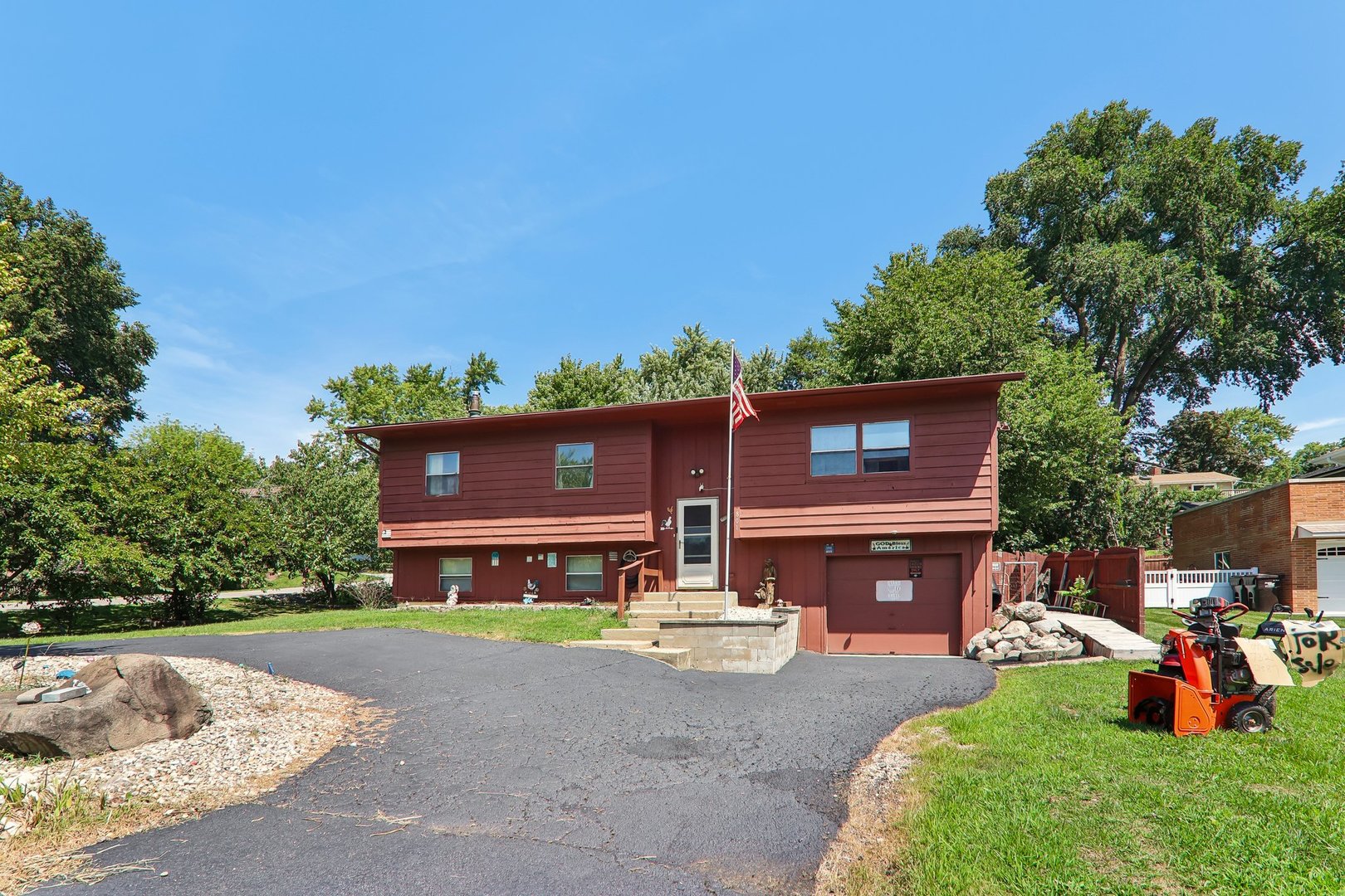 1st image of 801 Sheridan Dr, Wauconda, IL 60084 | MLS# 12719630
