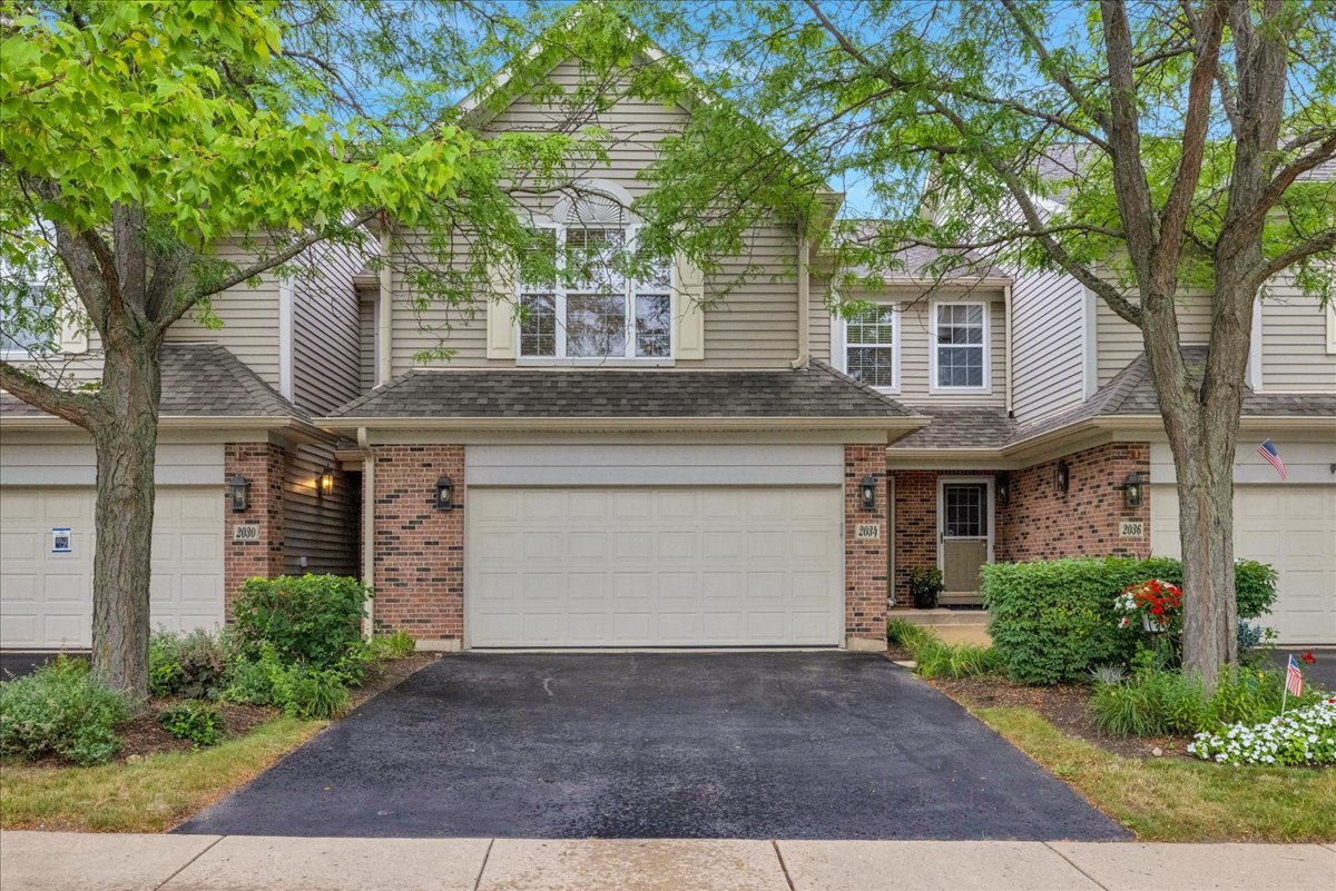 1st image of 2034 Ivy Ridge Dr, Hoffman Estates, IL 60192 | MLS# 12719722