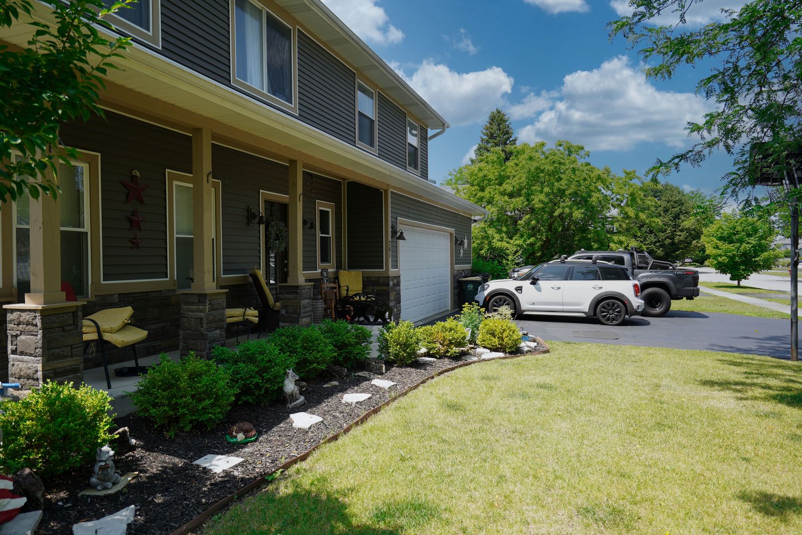 3rd image of 281 Fox Chase Dr N, Oswego, IL 60543 | MLS# 12719788