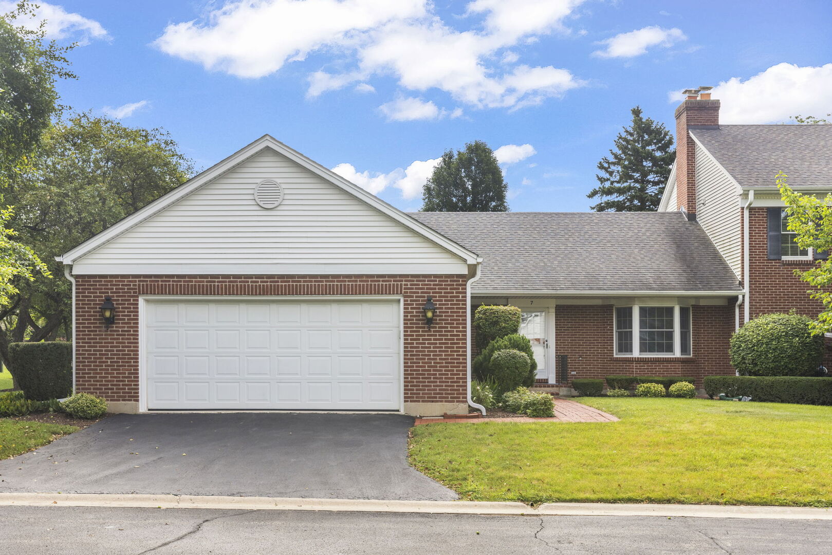 1st image of 7 Douglas Dr, Sugar Grove, IL 60554 | MLS# 12719826