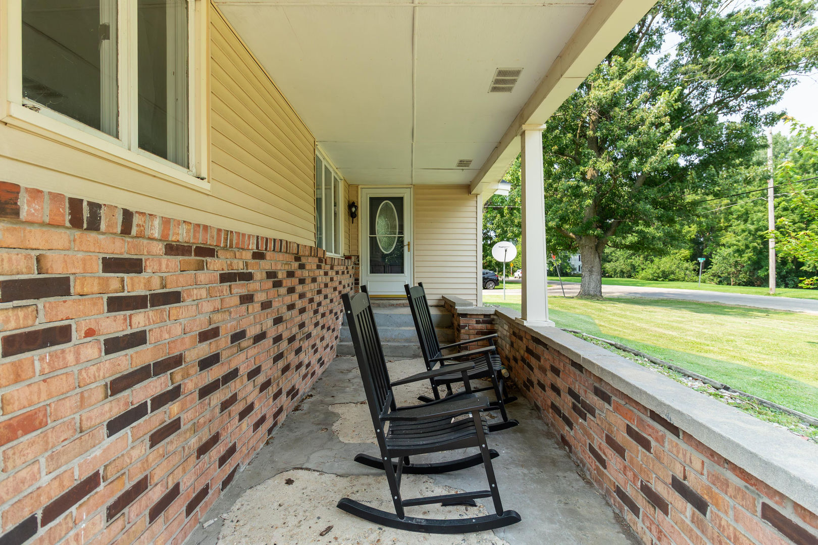 2nd image of 214 Ne 6th Ave, Galva, IL 61434 | MLS# 12719832