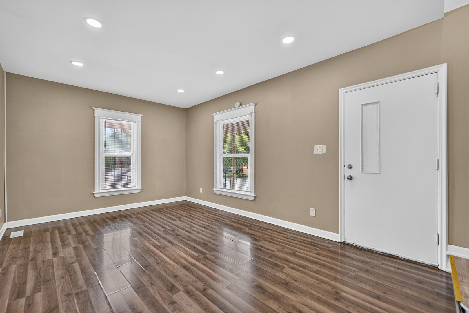 4th image of 905 N Winnebago St, Rockford, IL 61103 | MLS# 12719905