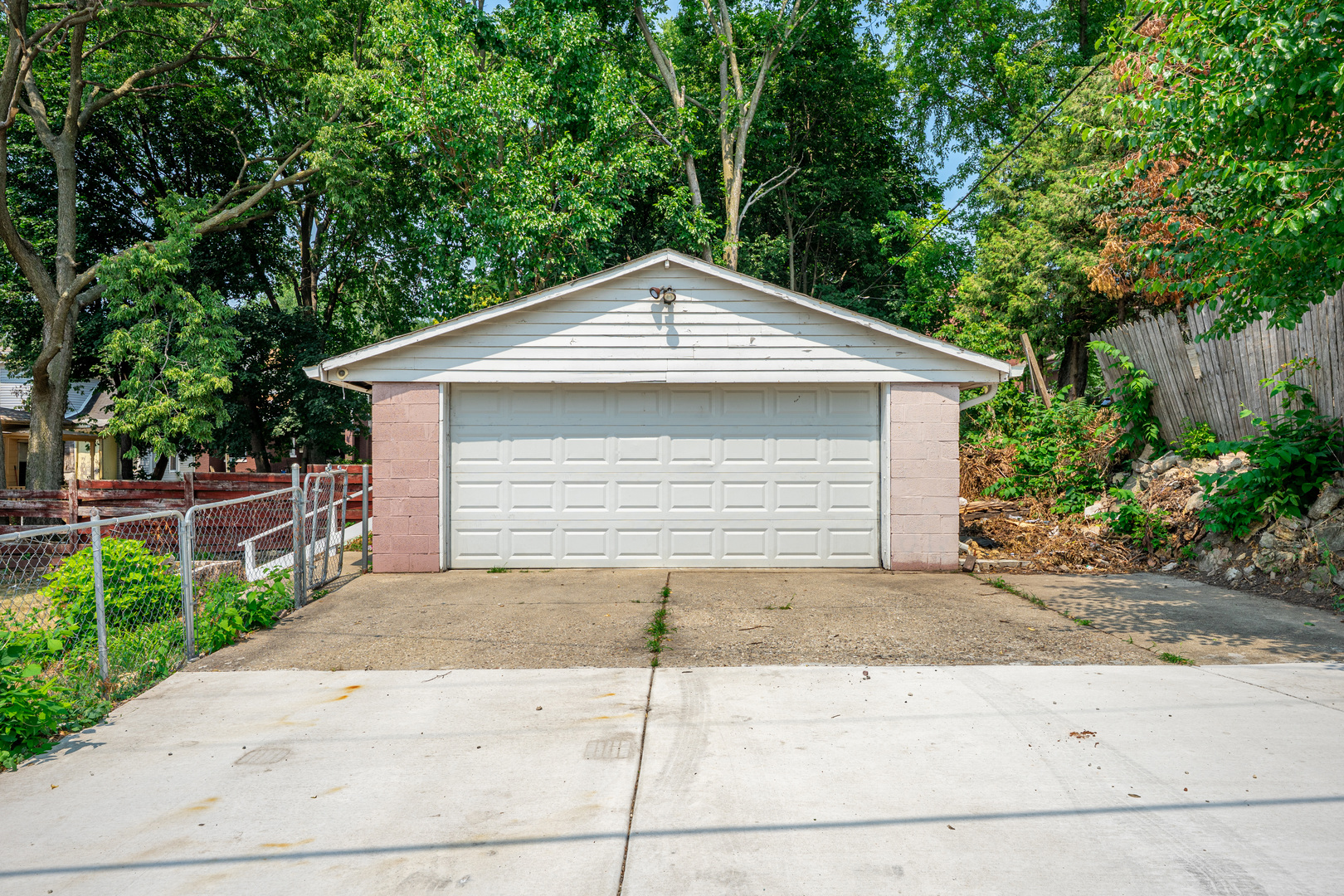 19th image of 905 N Winnebago St, Rockford, IL 61103 | MLS# 12719905