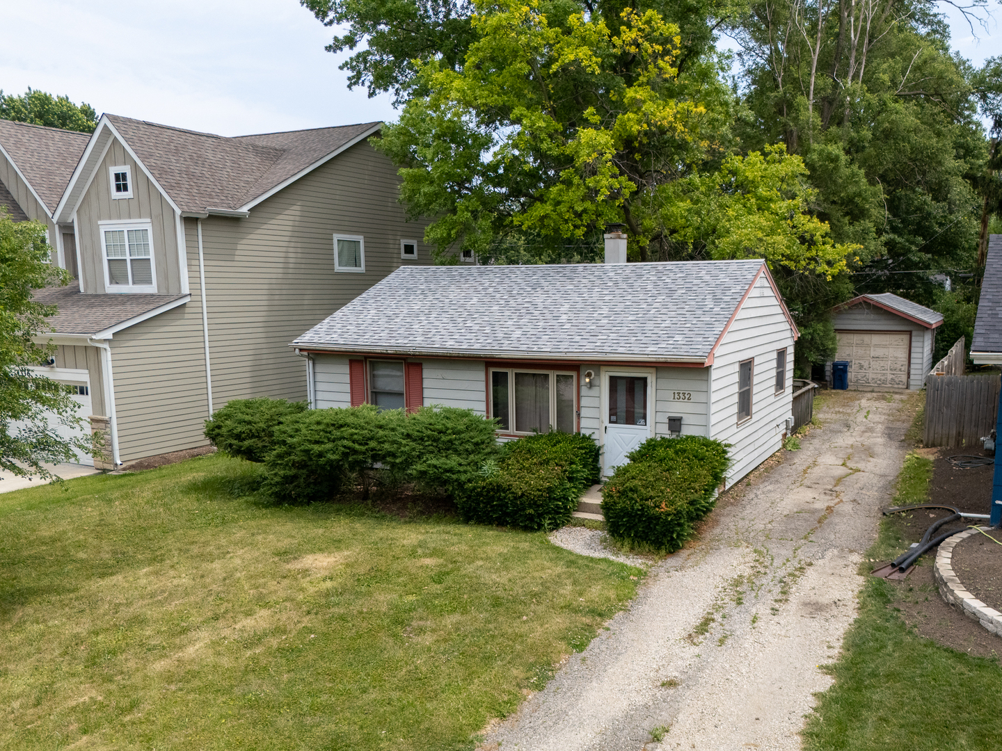 2nd image of 1332 N Main St, Naperville, IL 60563 | MLS# 12719981