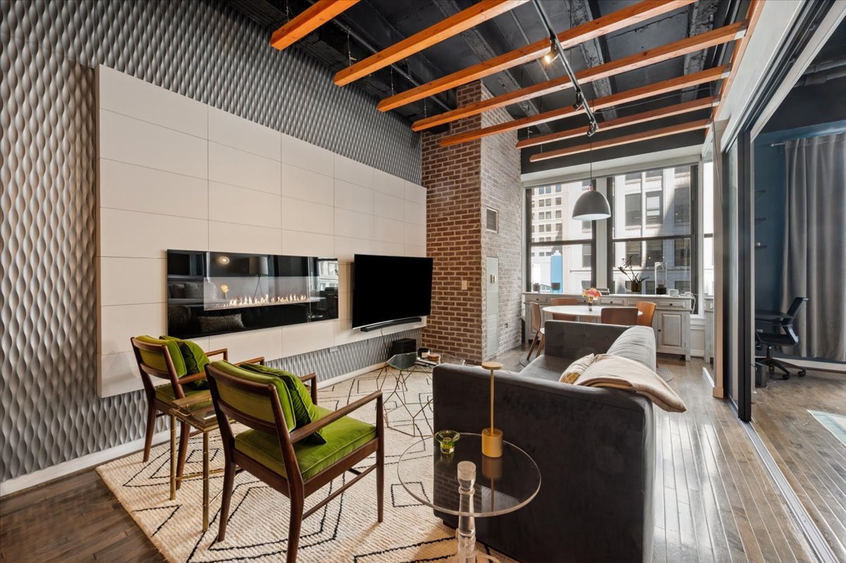 5th image of 20 N State St, Chicago, IL 60602
