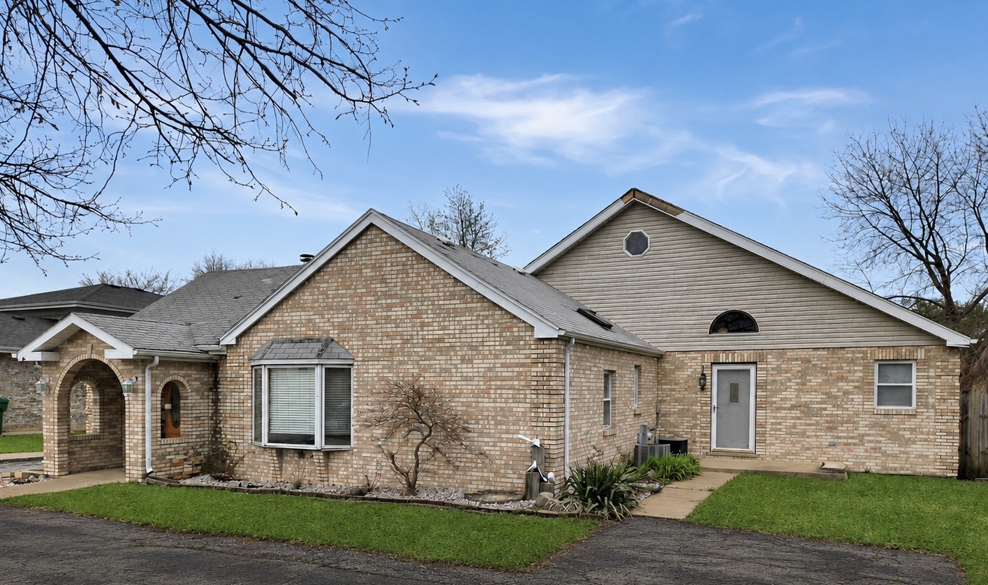 1st image of 16621 84th Ave, Tinley Park, IL 60477 | MLS# 12720216
