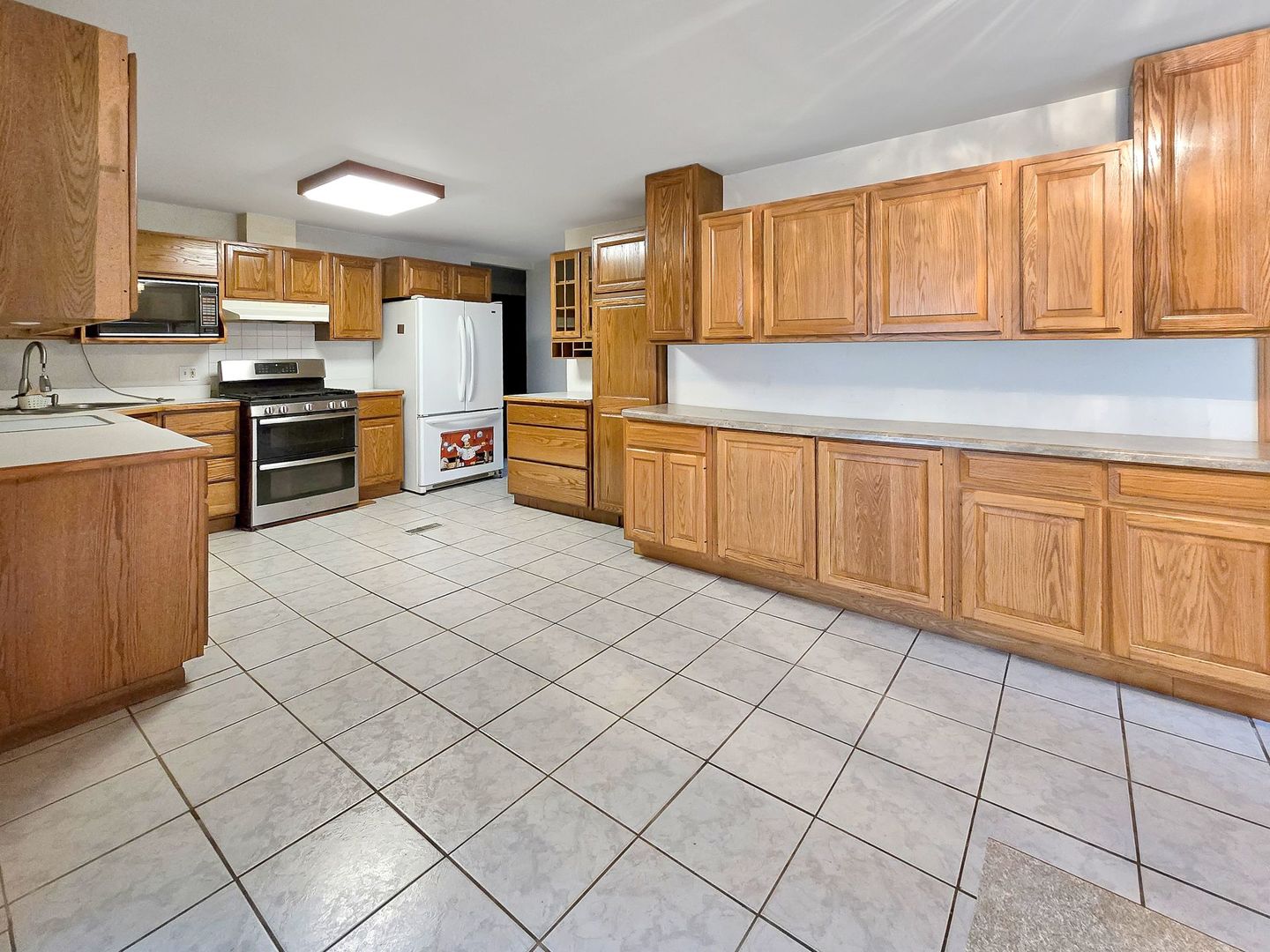 3rd image of 16621 84Th Ave, Tinley Park, IL 60477 | MLS# 12720216