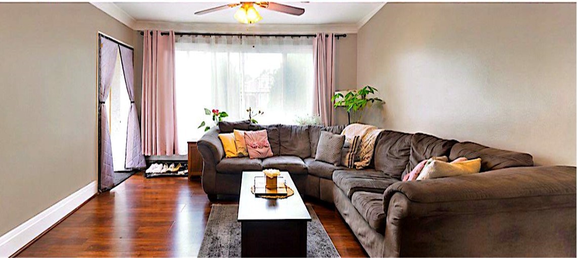 3rd image of 2133 N 75Th Ave, Elmwood Park, IL 60707 | MLS# 12720364