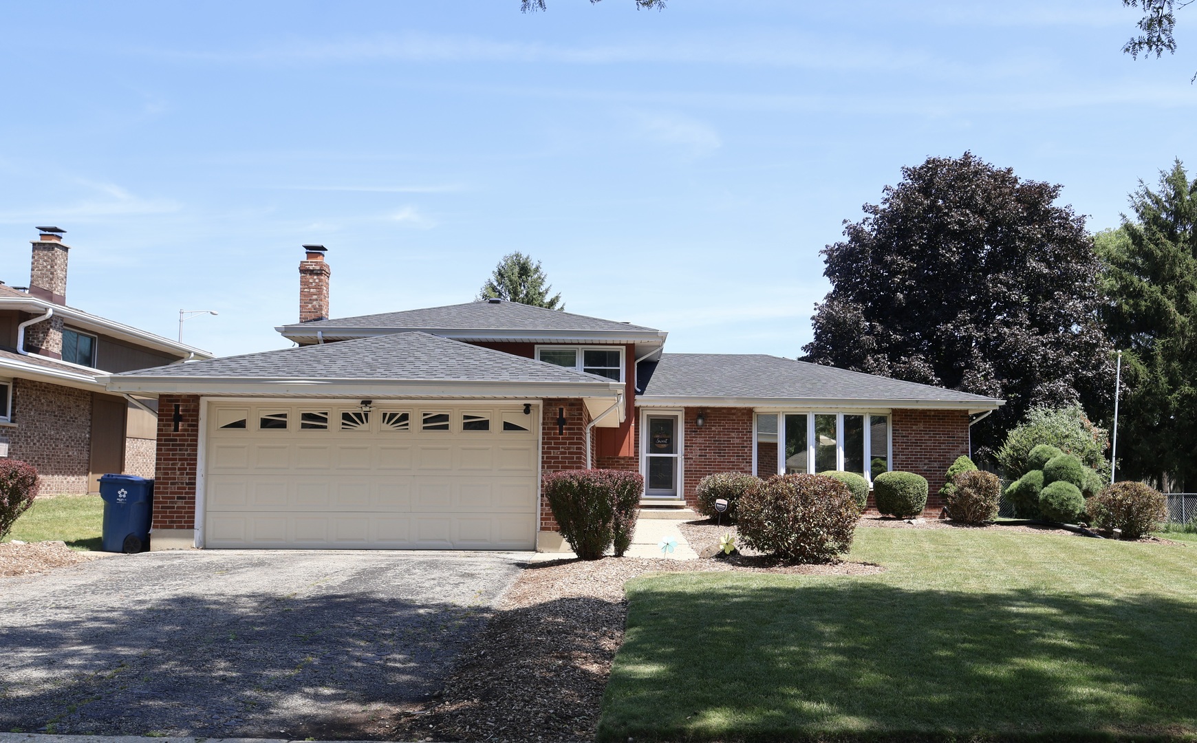 1st image of 510 W Millns Ct, Addison, IL 60101 | MLS# 12720387