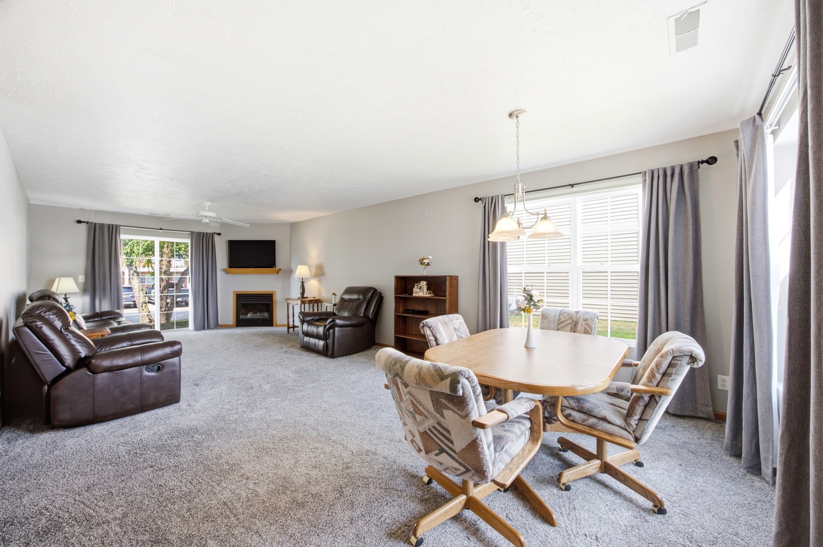 3rd image of 8622 Victory Ln #0, Machesney Park, IL 61115 | MLS# 12720407