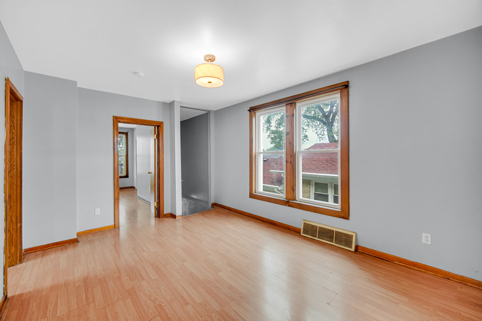 4th image of 505 154Th Pl, Calumet City, IL 60409 | MLS# 12720409