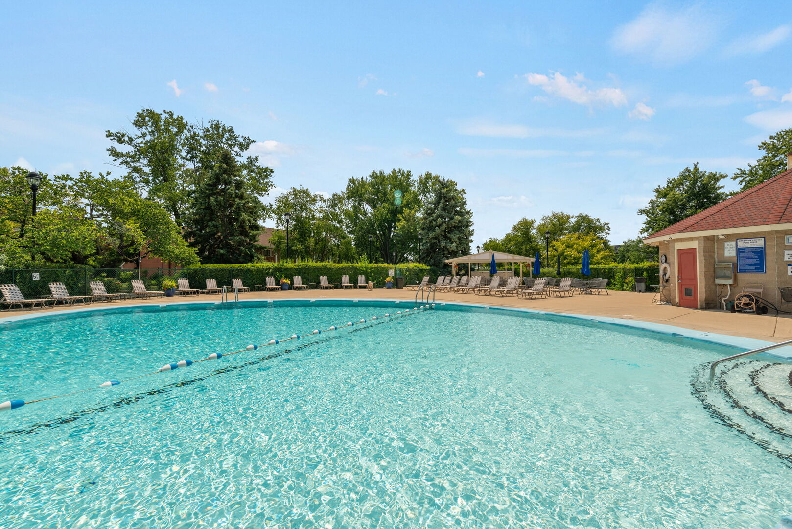 2nd image of 40 N Tower Rd N, Oak Brook, IL 60523