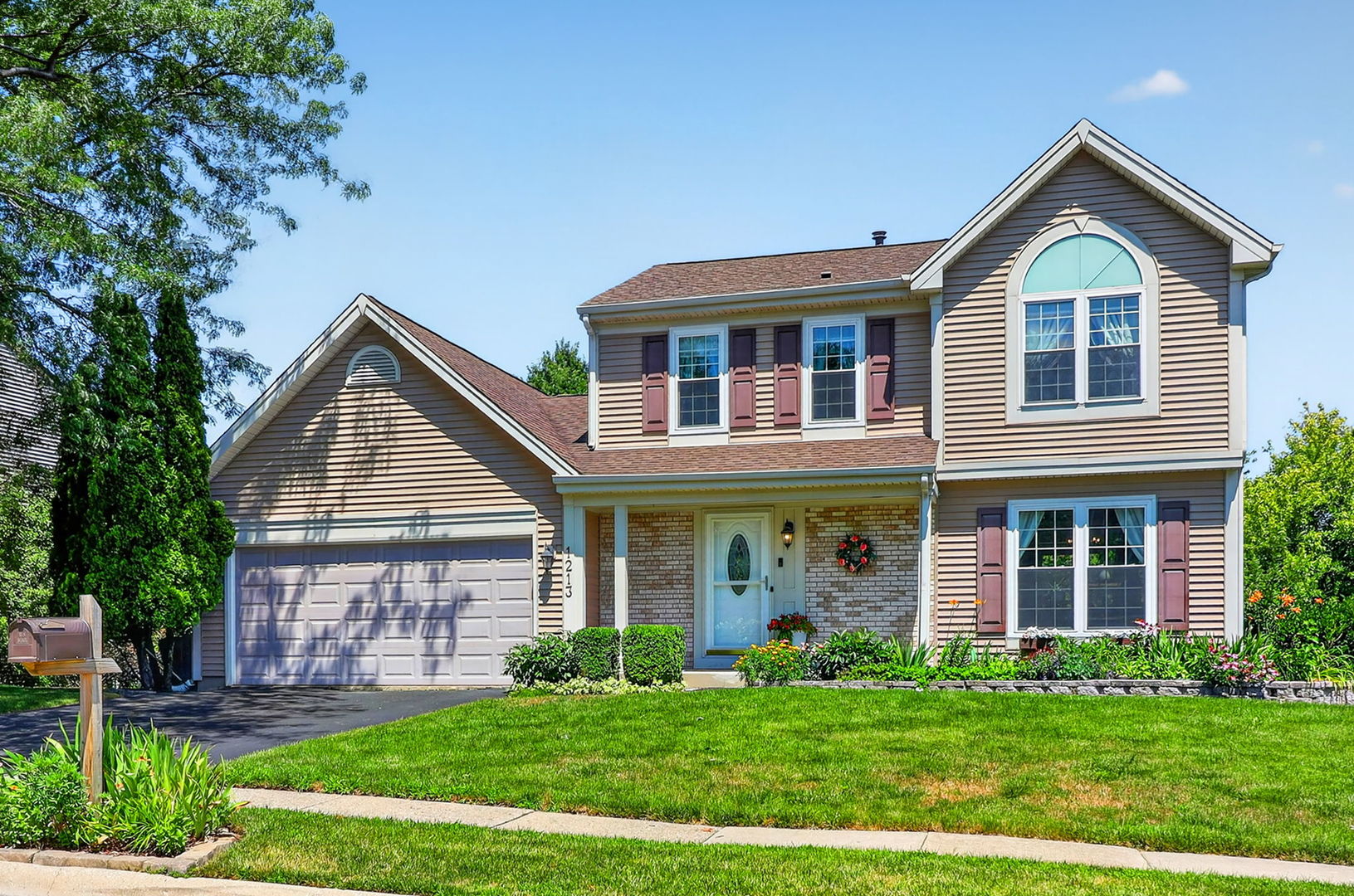 1st image of 1213 Saratoga Dr, Carol Stream, IL 60188 | MLS# 12720419