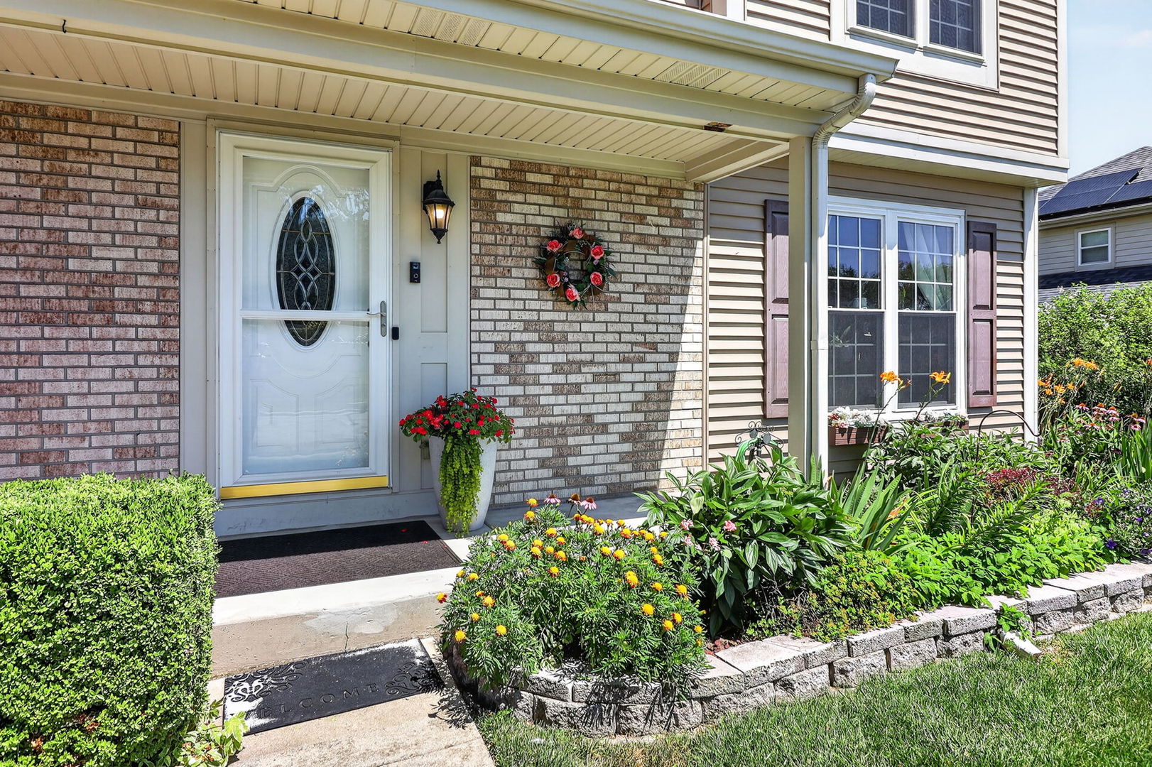 2nd image of 1213 Saratoga Dr, Carol Stream, IL 60188 | MLS# 12720419