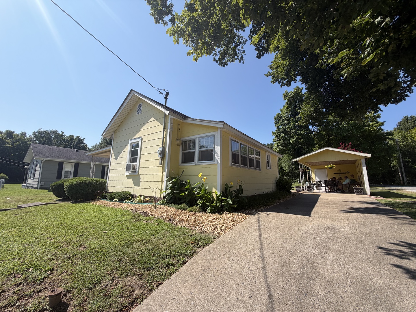 2nd image of 808 W 10th St, Metropolis, IL 62960 | MLS# 12720457