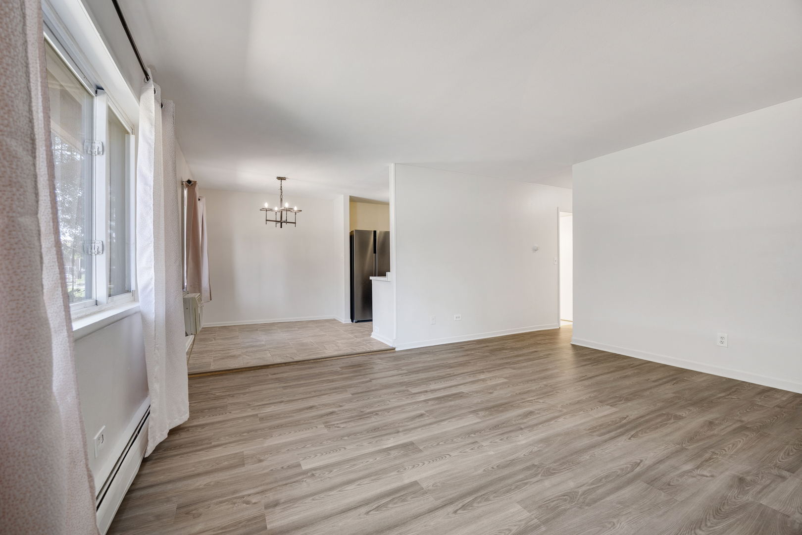 5th image of 2308 Algonquin Rd #7, Rolling Meadows, IL 60008 | MLS# 12720494