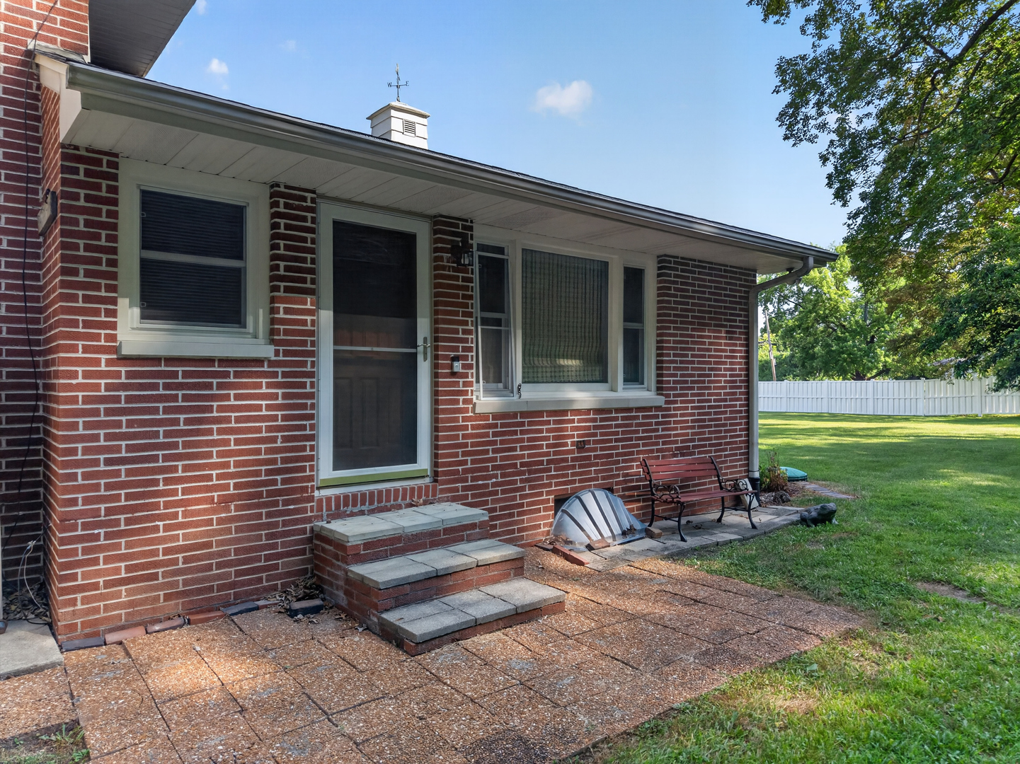 3rd image of 1500 E State Route 71, Ottawa, IL 61350 | MLS# 12720630
