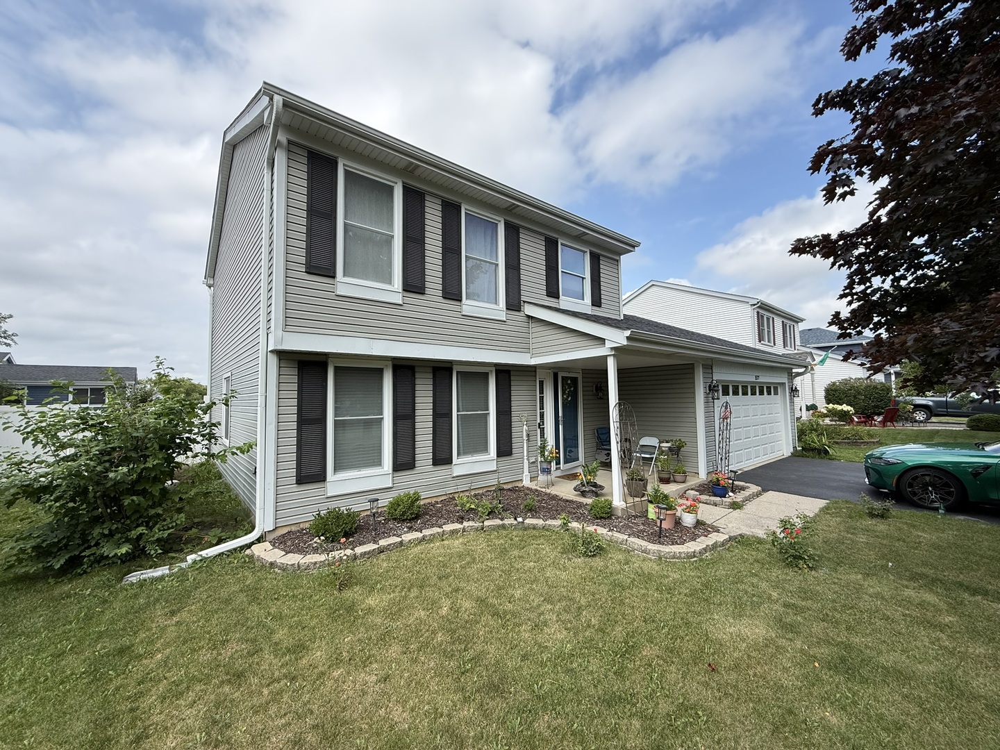 image of 1577 Candlewood Dr, Crystal Lake, IL 60014 | MLS# 12720643