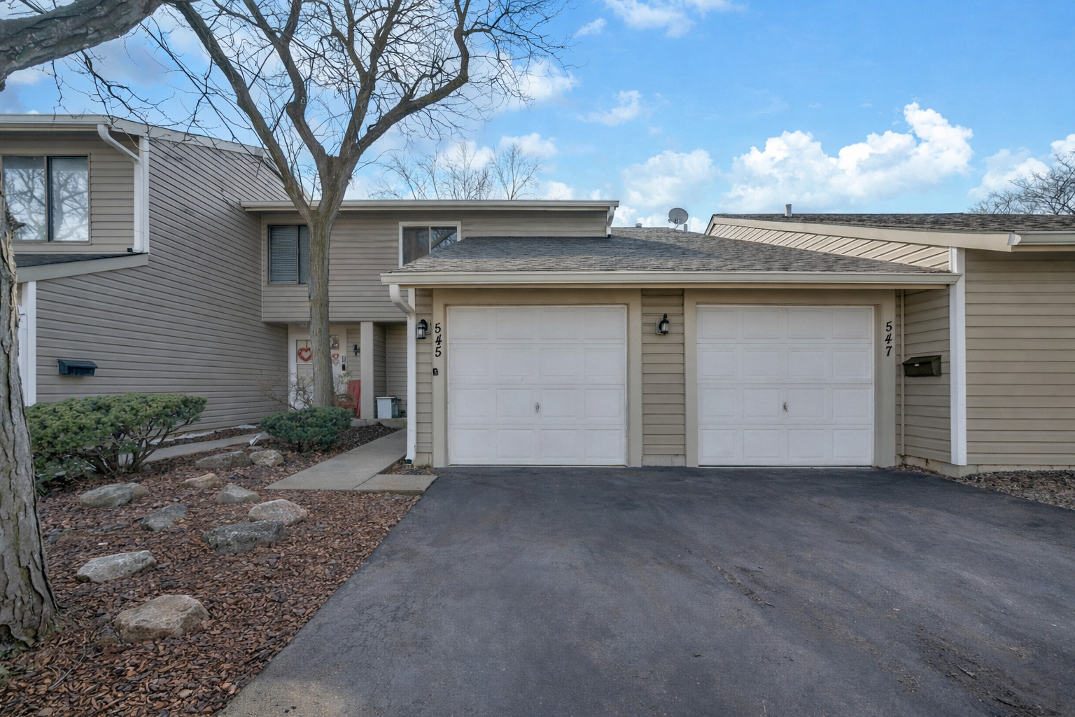 2nd image of 545 Alton Ct, Carol Stream, IL 60188 | MLS# 12720762