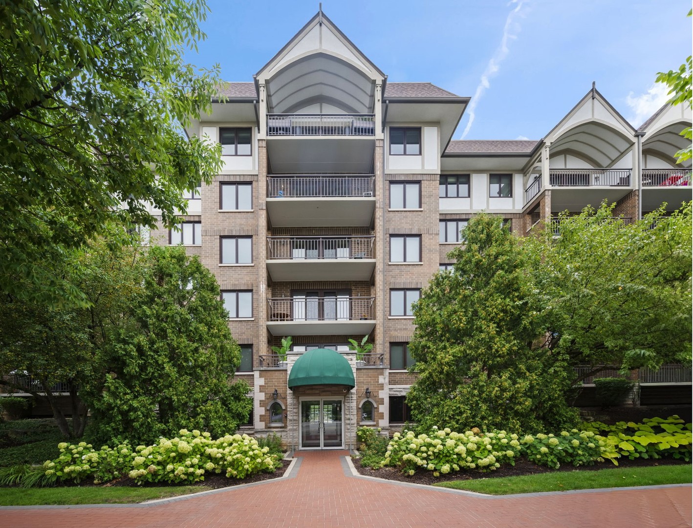 1st image of 15 S Pine St #507, Mount Prospect, IL 60056 | MLS# 12720792