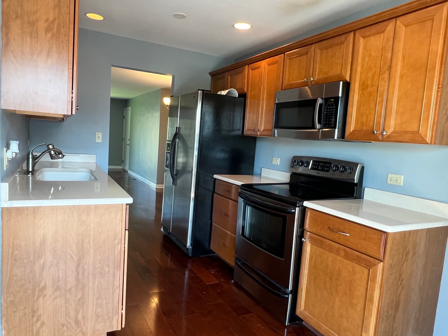 3rd image of 1725 S Washington St, Naperville, IL 60565