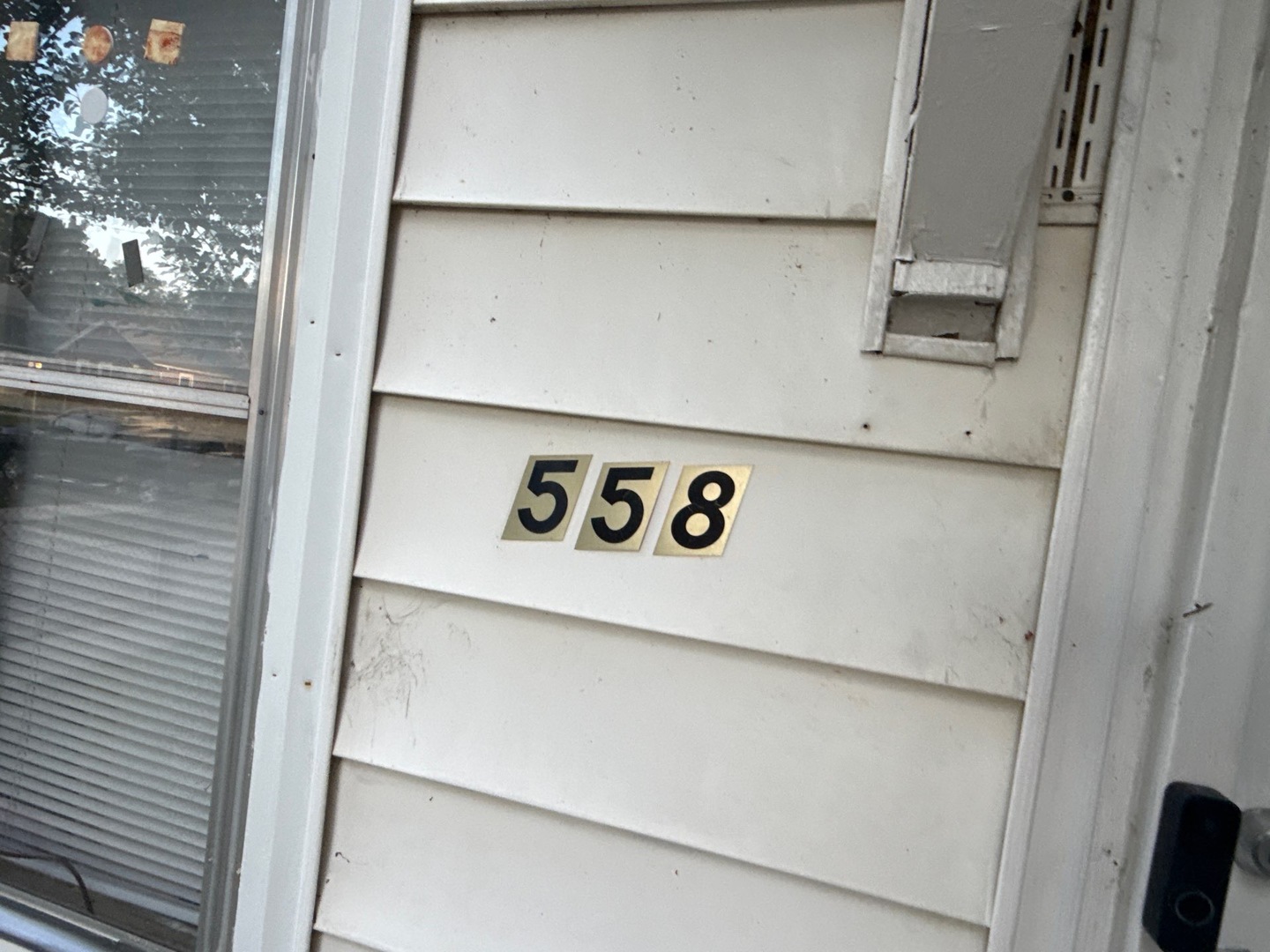 5th image of 558 E Benton St, Joliet, IL 60432 | MLS# 12721058