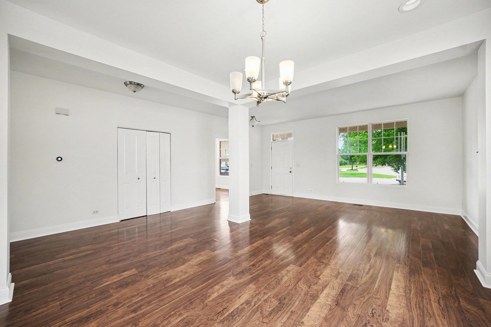 4th image of 26613 Silverleaf Dr, Plainfield, IL 60585 | MLS# 12721068