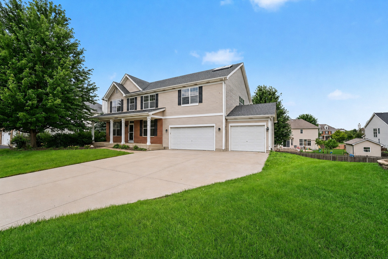 1st image of 26613 Silverleaf Dr, Plainfield, IL 60585 | MLS# 12721068