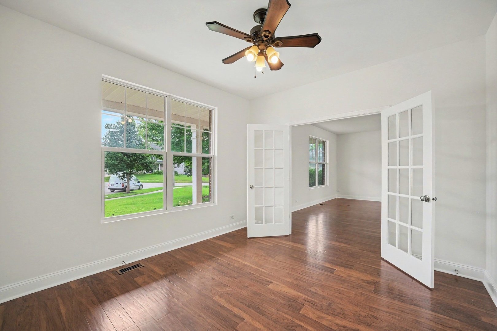 3rd image of 26613 Silverleaf Dr, Plainfield, IL 60585 | MLS# 12721068