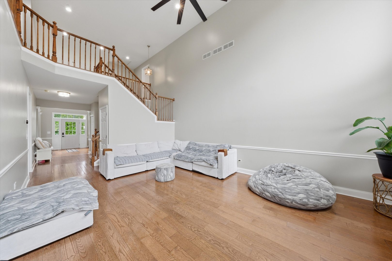 5th image of 1571 Woodland Ln, Bolingbrook, IL 60490 | MLS# 12721155