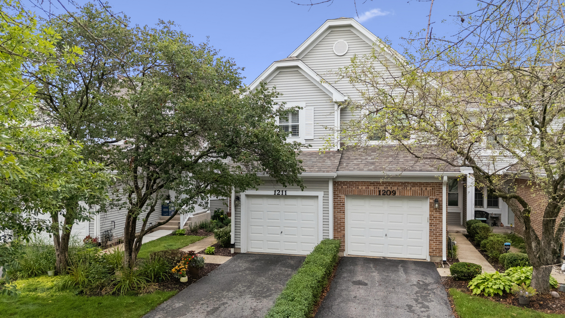2nd image of 1211 Rhodes Ln, Naperville, IL 60540 | MLS# 12721245