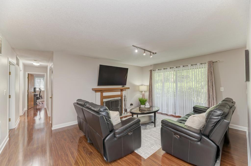 3rd image of 228 Brookside Ln #A, Willowbrook, IL 60527 | MLS# 12721457