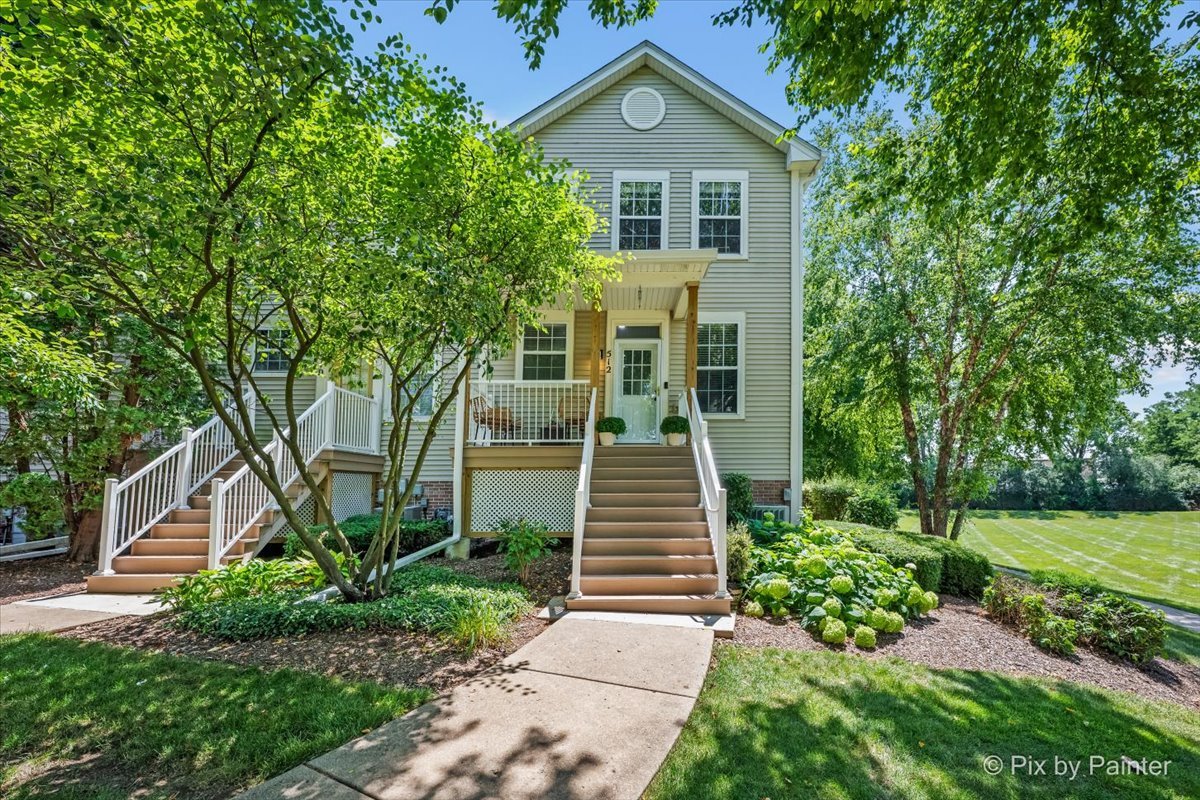 1st image of 512 Littleton Ave, Elgin, IL 60120 | MLS# 12721490