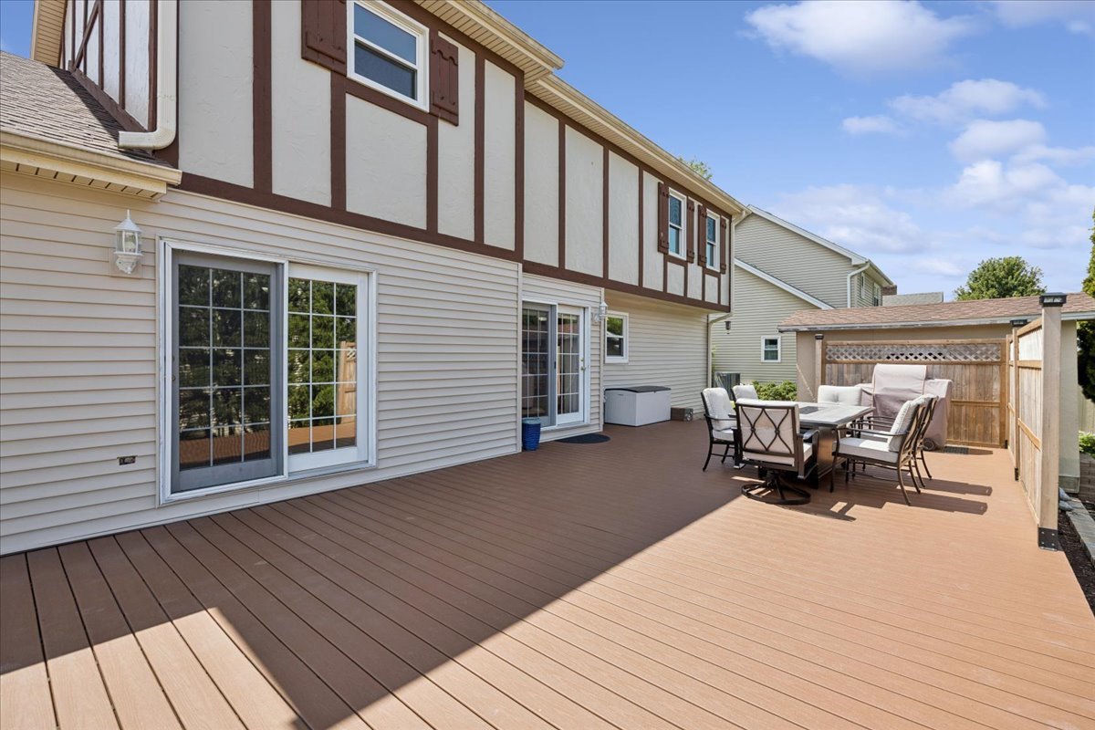 4th image of 27W390 Waterford Dr, Winfield, IL 60190 | MLS# 12721649