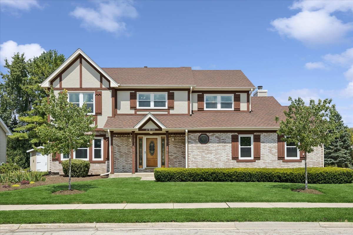 1st image of 27w390 Waterford Dr, Winfield, IL 60190 | MLS# 12721649