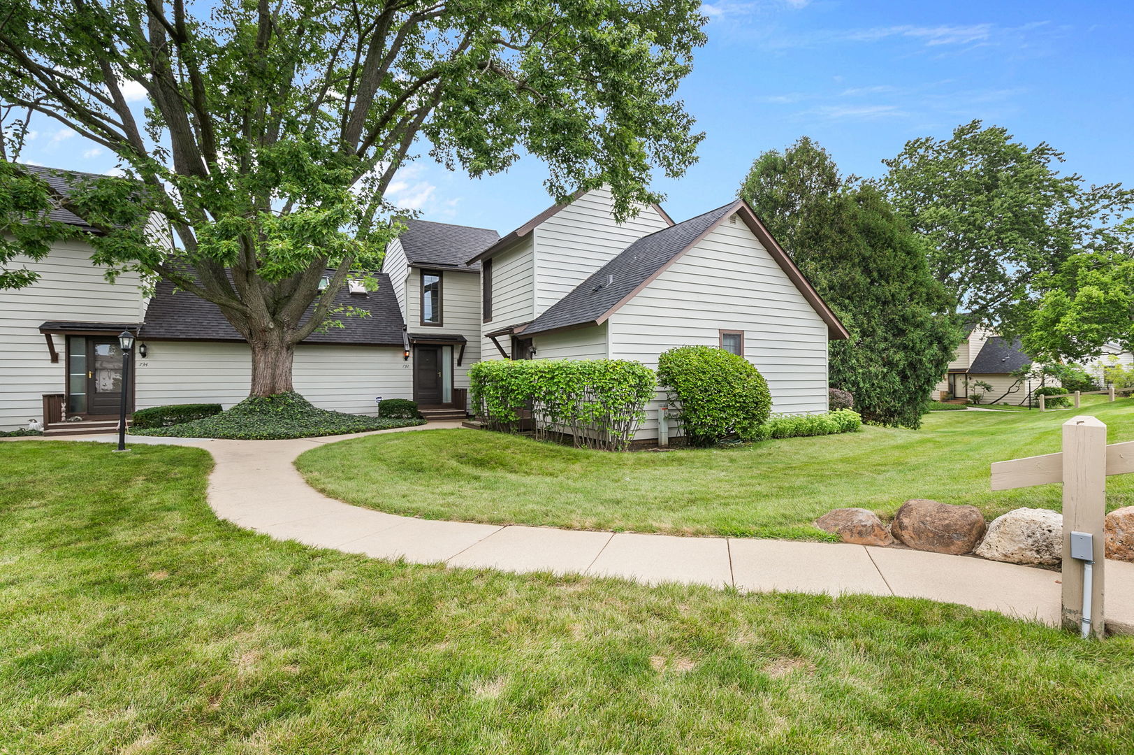 2nd image of 732 Chandler Rd #732, Gurnee, IL 60031 | MLS# 12721714