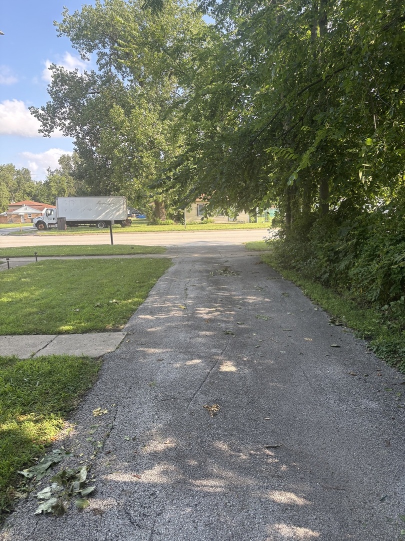 5th image of 3743 W 135Th St, Robbins, IL 60472 | MLS# 12721763