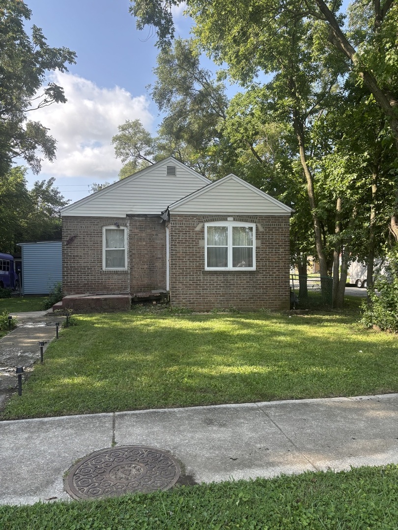 2nd image of 3743 W 135th St, Robbins, IL 60472 | MLS# 12721763