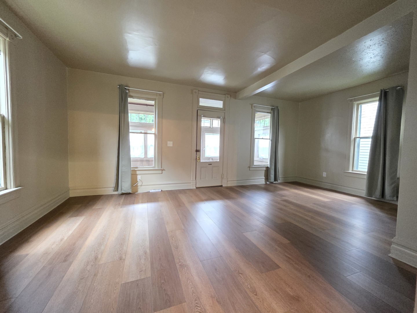 5th image of 813 Pine St, Ottawa, IL 61350 | MLS# 12721776